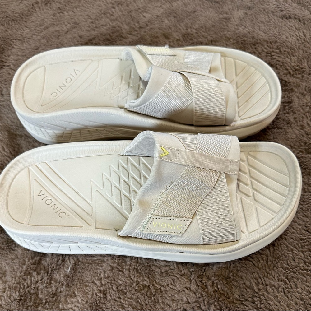 Vionic Rebound Slides - image 1